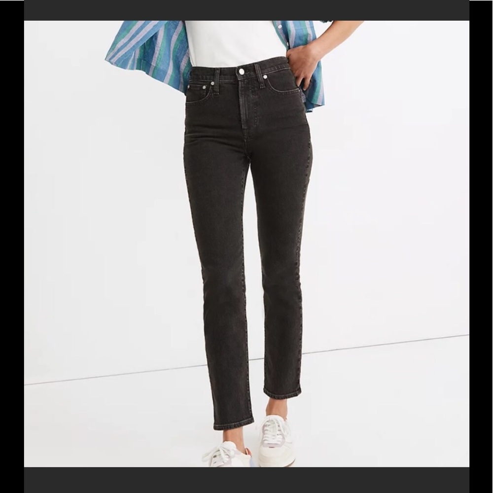 Madewell black lunar wash perfect vintage jeans size 25 petite